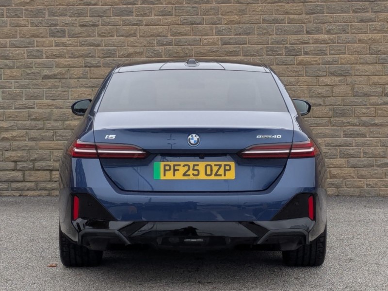 2025 (25) BMW I5 250kW eDrive40 M Sport 84kWh 4dr Auto 4657107