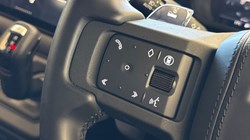 2025 (25) LAND ROVER DEFENDER 4.4 P635 Octa 110 5dr Auto 4603392