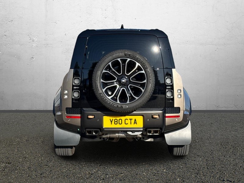 2025 (25) LAND ROVER DEFENDER 4.4 P635 Octa 110 5dr Auto 4603370