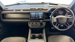 2025 (25) LAND ROVER DEFENDER 4.4 P635 Octa 110 5dr Auto 4603373