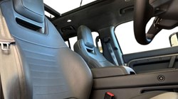 2025 (25) LAND ROVER DEFENDER 4.4 P635 Octa 110 5dr Auto 4603390