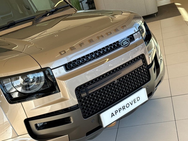 2025 (25) LAND ROVER DEFENDER 4.4 P635 Octa 110 5dr Auto 4603405