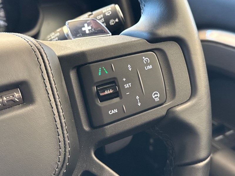 2025 (25) LAND ROVER DEFENDER 4.4 P635 Octa 110 5dr Auto 4603393