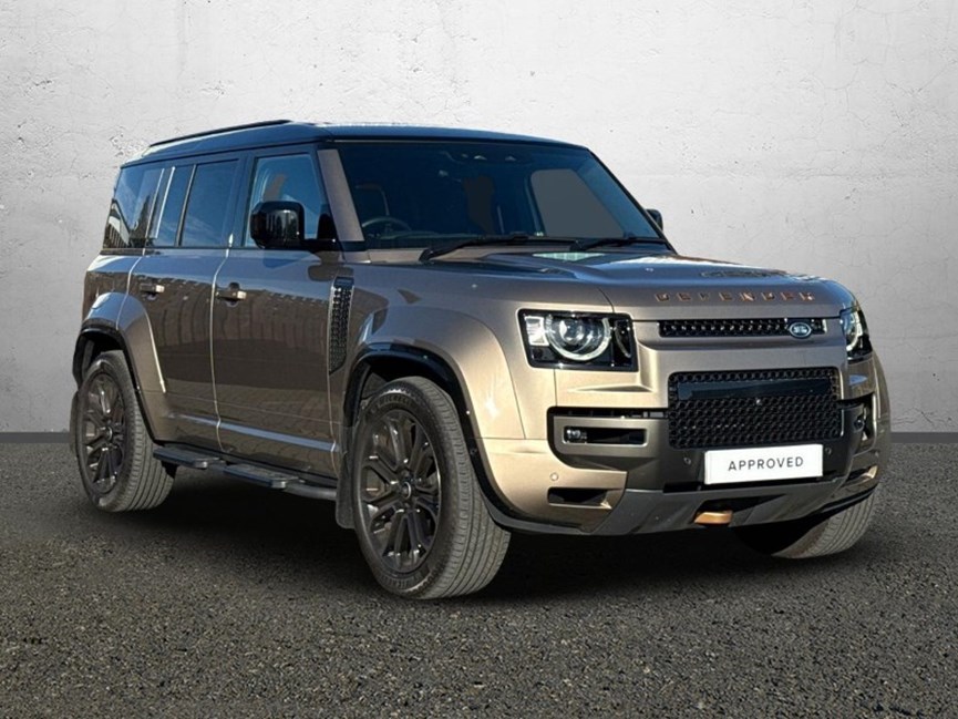 2025 (25) LAND ROVER DEFENDER 4.4 P635 Octa 110 5dr Auto