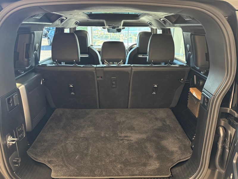 2025 (25) LAND ROVER DEFENDER 4.4 P635 Octa 110 5dr Auto 4603374