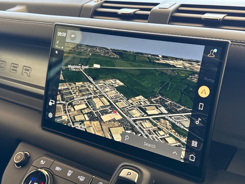 2025 (25) LAND ROVER DEFENDER 4.4 P635 Octa 110 5dr Auto 4603375