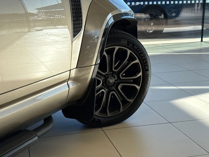 2025 (25) LAND ROVER DEFENDER 4.4 P635 Octa 110 5dr Auto 4603411