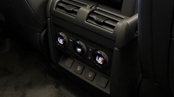 2025 (25) LAND ROVER DEFENDER 4.4 P635 Octa 110 5dr Auto 4603382