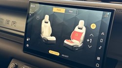 2025 (25) LAND ROVER DEFENDER 4.4 P635 Octa 110 5dr Auto 4603399