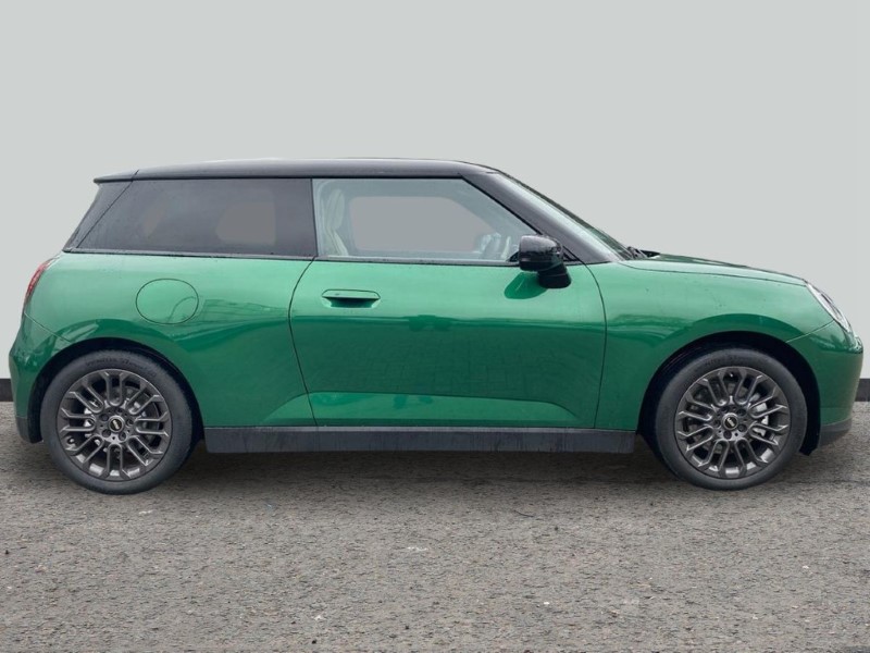 2025 (25) MINI COOPER 135kW E Exclusive 41kWh 3dr Auto 5044290