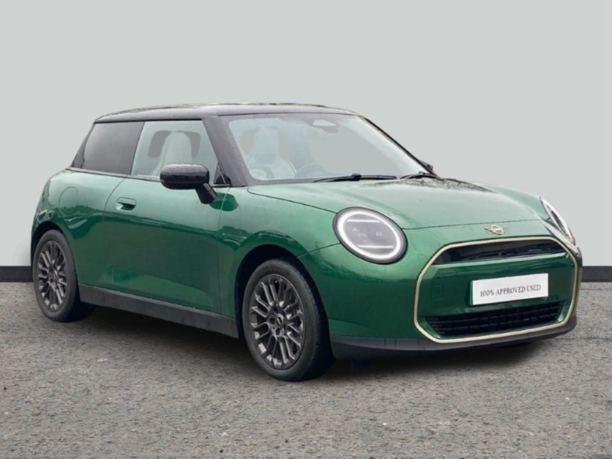 2025 (25) MINI COOPER 135kW E Exclusive 41kWh 3dr Auto
