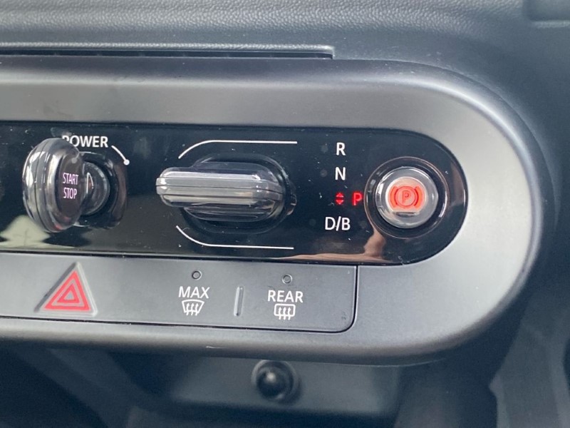 2025 (25) MINI COOPER 135kW E Exclusive 41kWh 3dr Auto 5044321