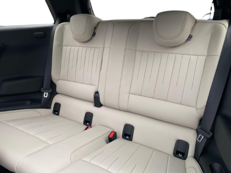 2025 (25) MINI COOPER 135kW E Exclusive 41kWh 3dr Auto 5044299