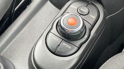 2020 (70) MINI HATCHBACK 2.0 Cooper S Sport II 3dr Auto 4752686