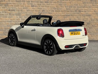 2021 (21) MINI CONVERTIBLE 2.0 Cooper S Exclusive II 2dr Auto