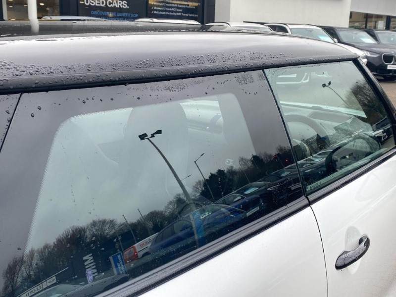 2025 (25) MINI COOPER 1.5 C Exclusive 3dr Auto 5044225