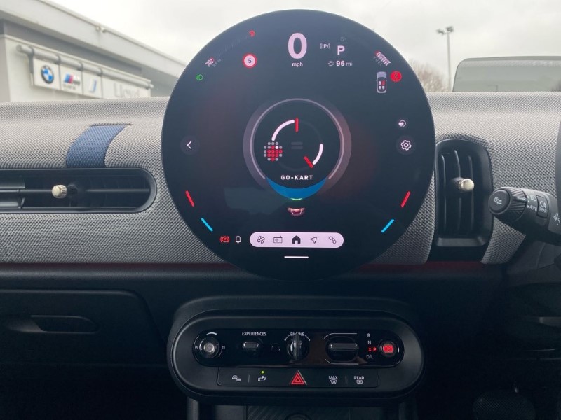 2025 (25) MINI COOPER 1.5 C Exclusive 3dr Auto 5044204