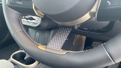 2025 (25) MINI COOPER 1.5 C Exclusive 3dr Auto 5044210