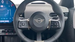 2025 (25) MINI COOPER 1.5 C Exclusive 3dr Auto 5044179