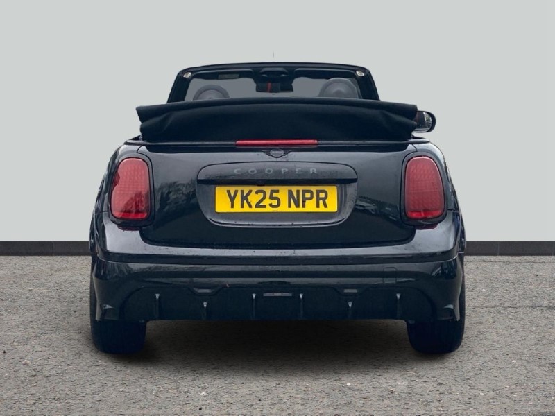 2025 (25) MINI COOPER 1.5 C Sport 2dr Auto 5044134