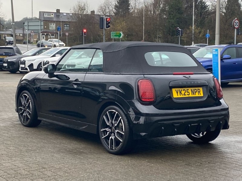 2025 (25) MINI COOPER 1.5 C Sport 2dr Auto 5044173