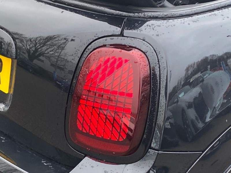 2025 (25) MINI COOPER 1.5 C Sport 2dr Auto 5044167