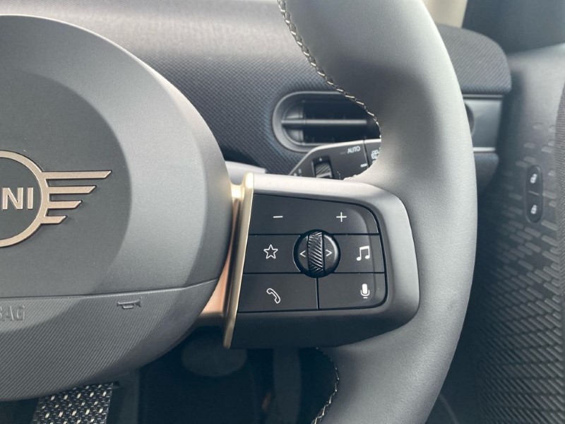 2025 (25) MINI COOPER 1.5 C Classic 5dr Auto 5044442