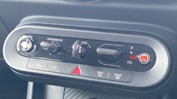 2025 (25) MINI COOPER 1.5 C Classic 5dr Auto 5044434