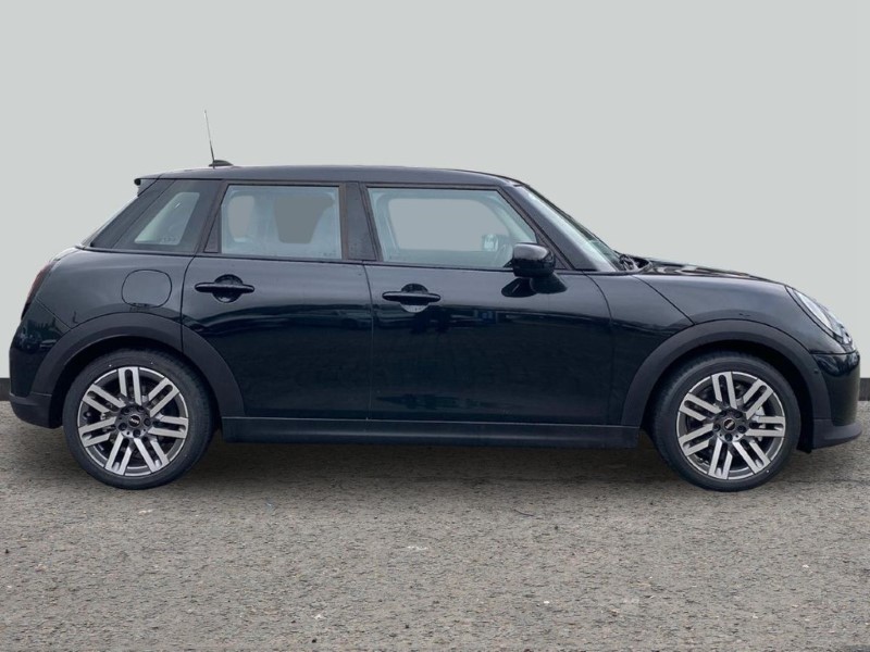 2025 (25) MINI COOPER 1.5 C Classic 5dr Auto 5044427