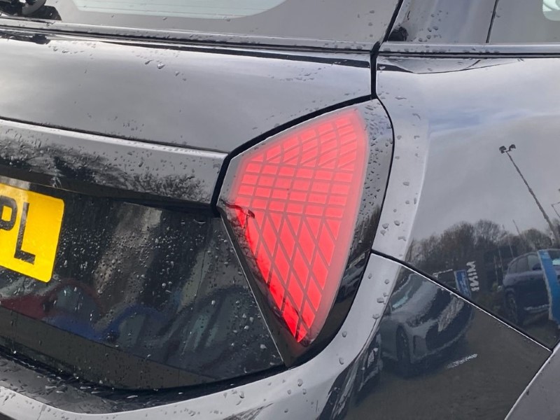 2025 (25) MINI COOPER 1.5 C Classic 5dr Auto 5044471