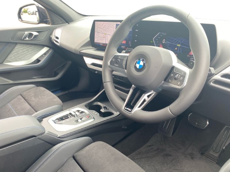 2025 (25) BMW 1 SERIES 120 M Sport 5dr Step Auto 4857417