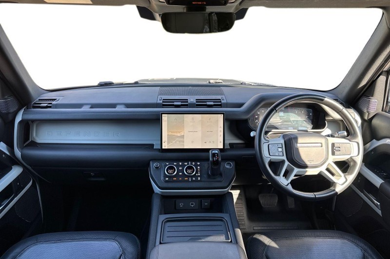 2022 (71) LAND ROVER DEFENDER 3.0 D300 X-Dynamic HSE 110 5dr Auto [7 Seat] 5258906