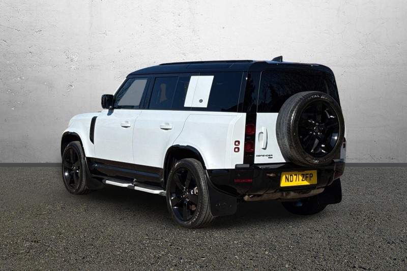 2022 (71) LAND ROVER DEFENDER 3.0 D300 X-Dynamic HSE 110 5dr Auto [7 Seat]