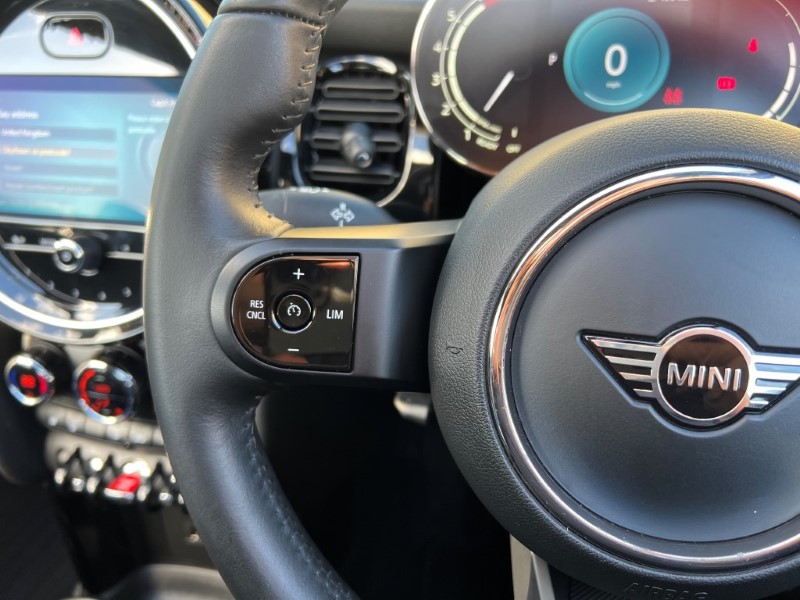 2021 (21) MINI CONVERTIBLE 1.5 Cooper Classic 2dr Auto 4579195