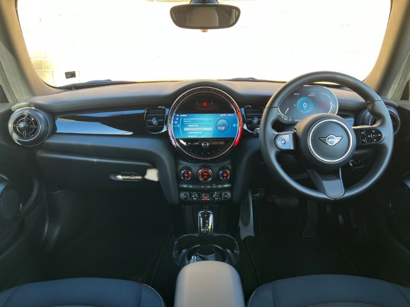 2021 (21) MINI CONVERTIBLE 1.5 Cooper Classic 2dr Auto 4579183