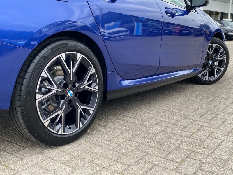 2025 (75) BMW 2 SERIES 220 M Sport 4dr Step Auto 5023652