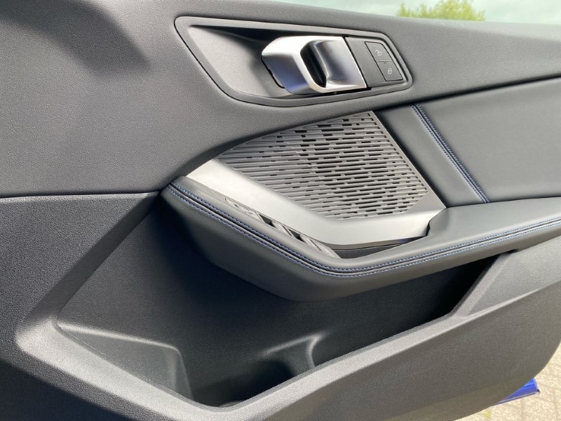 2025 (75) BMW 2 SERIES 220 M Sport 4dr Step Auto 4858016