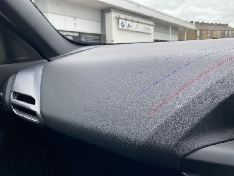 2025 (75) BMW 2 SERIES 220 M Sport 4dr Step Auto 5023637