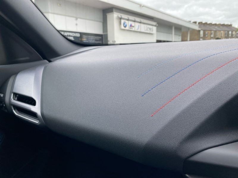 2025 (75) BMW 2 SERIES 220 M Sport 4dr Step Auto 4858027