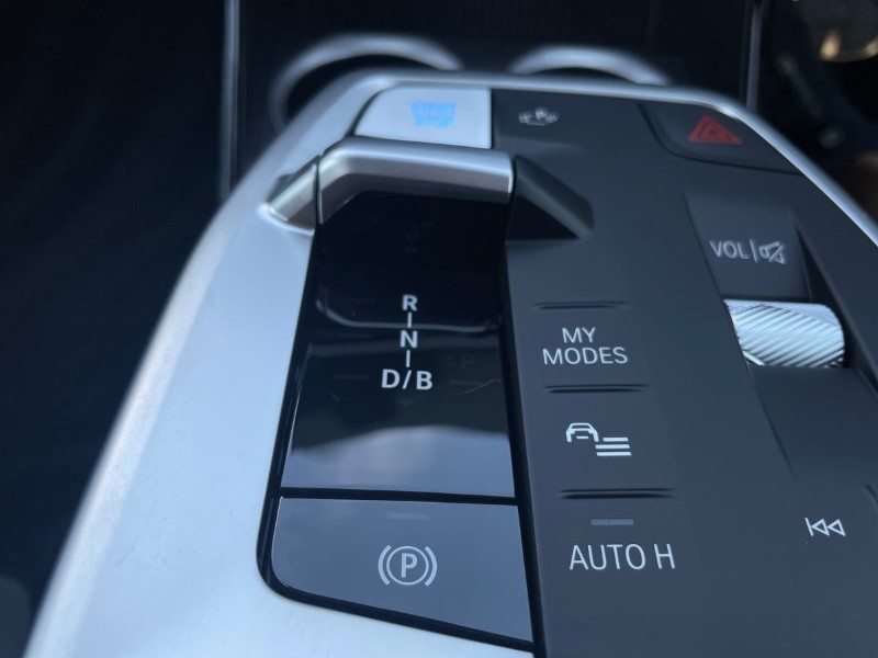 2025 (75) BMW iX1 150kW eDrive20 M Sport 65kWh 5dr Auto 4857909