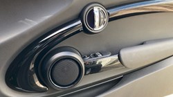 2019 (69) MINI HATCHBACK 1.5 Cooper Sport II 3dr Auto 4541648