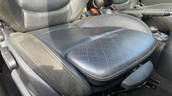 2019 (69) MINI HATCHBACK 1.5 Cooper Sport II 3dr Auto 4541650