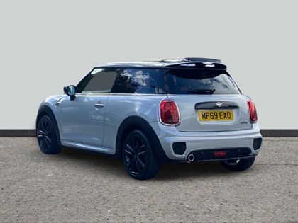 2019 (69) MINI HATCHBACK 1.5 Cooper Sport II 3dr Auto