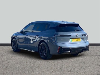 2025 (25) BMW iX 300kW xDrive45 M Sport 101kWh 5dr Auto