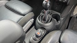 2020 (20) MINI HATCHBACK 1.5 Cooper Sport II 3dr 4635029