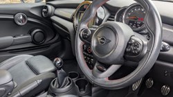 2020 (20) MINI HATCHBACK 1.5 Cooper Sport II 3dr 4635025