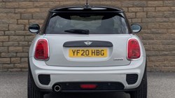 2020 (20) MINI HATCHBACK 1.5 Cooper Sport II 3dr 4635034
