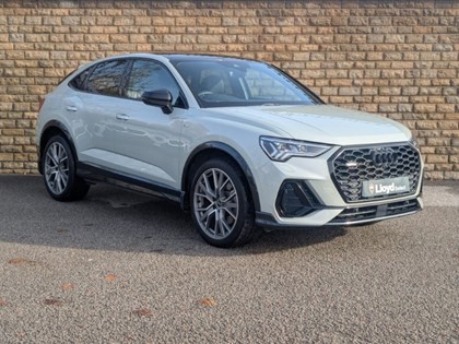 2023 (23) AUDI Q3 40 TFSI Quattro Black Edition 5dr S Tronic