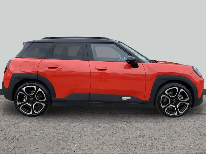 2025 (75) MINI ACEMAN 160kW SE Exclusive [Level 2] 54kWh 5dr Auto 5081543
