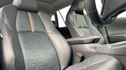 2022 (22) TOYOTA RAV4 2.5 VVT-i Hybrid Adventure 5dr CVT 4872328